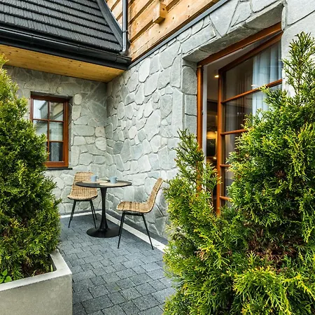 Hotel apartamentowy Lucylla